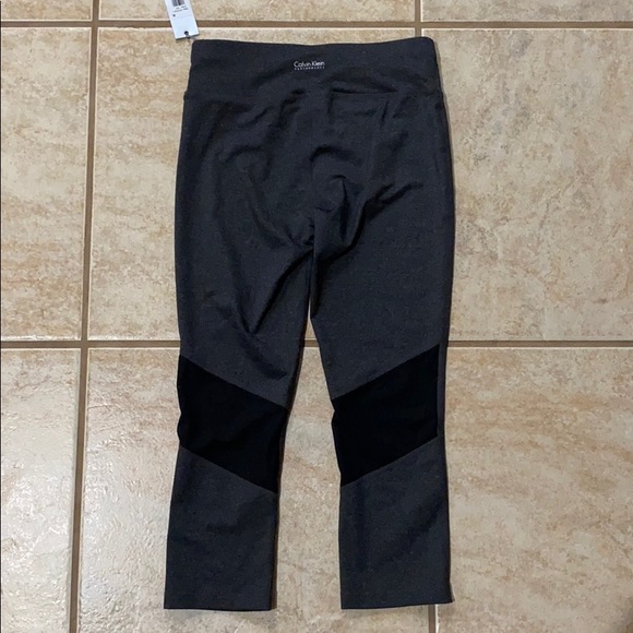 Calvin Klein workout leggings - Picture 2 of 4